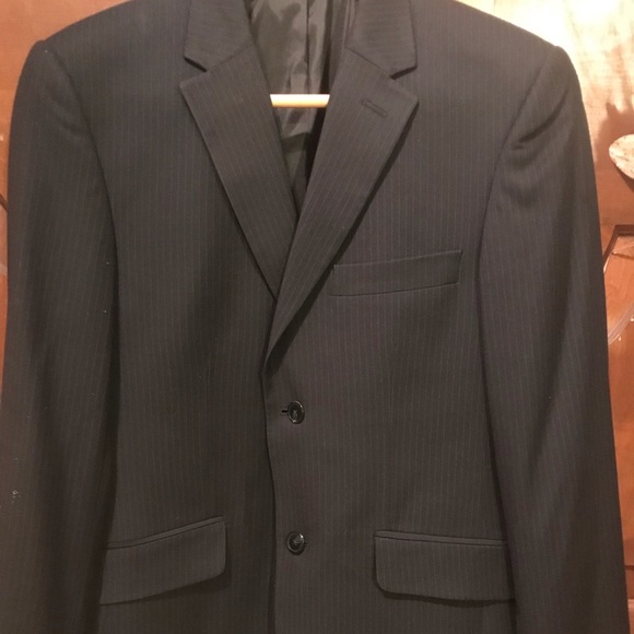 Doc & Amelia Dressy Black Pinstripe Blazer (38) - Picture 7 of 8